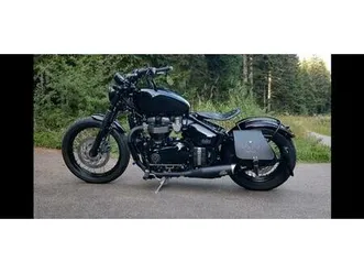 triumph bonneville bobber