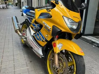 honda - honda cbr 600 vr