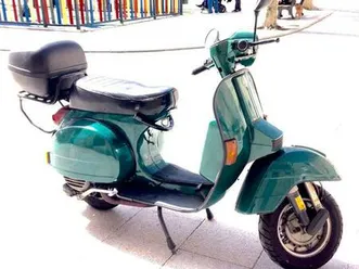 vespa - 200 e iris