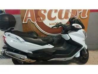 suzuki - burgman 650 executive