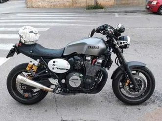 yamaha - xjr 1300