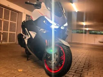 kymco xciting vs400i abs garagenfahrzeug/ großroller/ motorrad