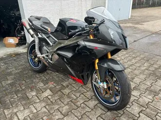 aprilia rsv 1000 r factory