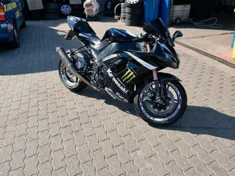 kawasaki zx10r