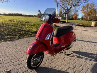vespa gts 300