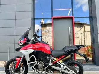 ducati multistrada v4 s včetně kufrů ducati