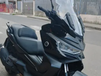 voge sr4 400 max aprile 2023