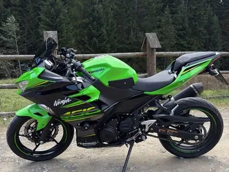 kawasaki ninja 400