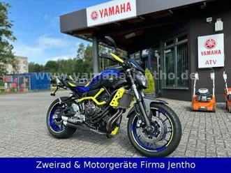 yamaha mt-07 motocage style ixil a2