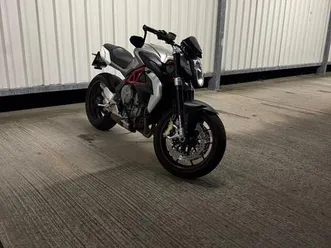 mv agusta brutale 800