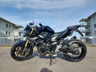 suzuki gsr 750 canton nidwald -