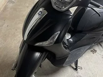 piaggio beverly police 300ie