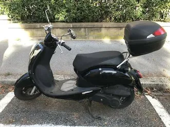 scooter sym mio 100 à vendre