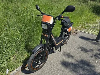 vélomoteur fantic issimo 287 refait à neuf