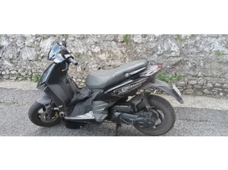 scooter piaggio typhon 50 cc