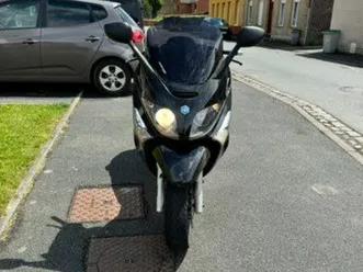 piaggio xevo 125
