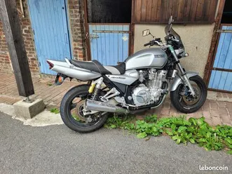 yamaha xjr 1300 de 2002