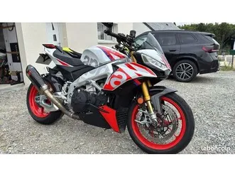 aprilia tuono v4 1100 factory speed white