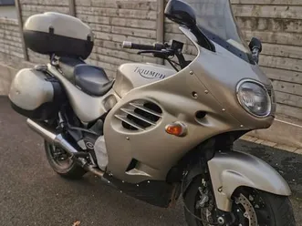 triumph trophy 900