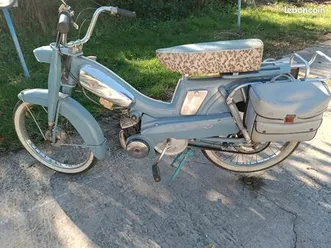 mobylette motobécane av88