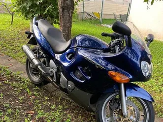 suzuki 750 gsxf 1999,