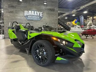 polaris slingshot sl liquid lime 2025