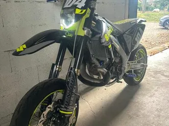 suzuki rm 250 supermot