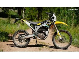 surron storm bee 2025 – 10 km seulement – 1ère main