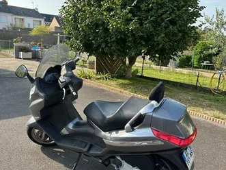 scooter piaggio 125 x8