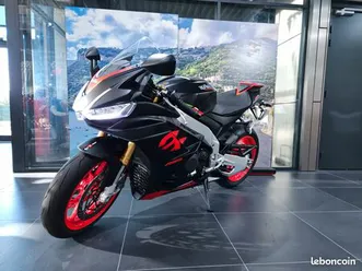 aprilia rsv4 rr