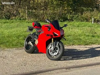 ducati panigale v4 s / v4s
