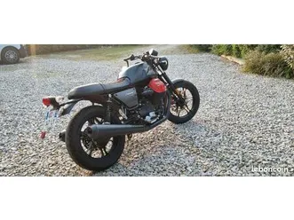 moto guzzi v7 iii carbon