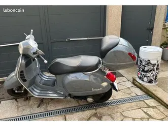 vespa gts 125