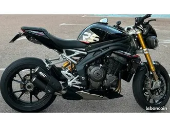 à vendre 1200 speed triple rs état neuve