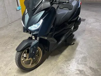 yamaha xmax 300 tech max 2022