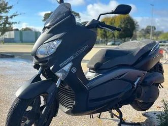 scooter xmax 125 yamaha momo design
