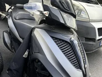 piaggio yourban 300 sport gris mat garantie 3 ans ct 0k