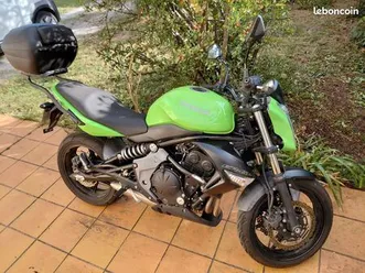 vends moto er6n 3500