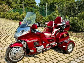 honda goldwing 1500 se trike avec remorque
