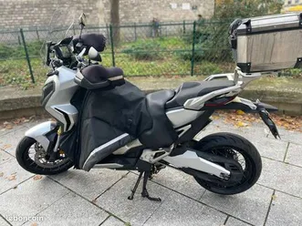 moto honda x-adv 750 abs - année 2018