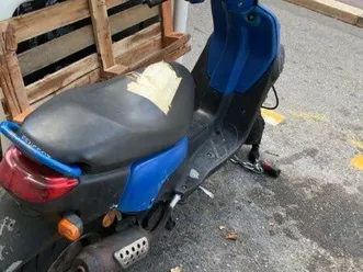 scooter 2t peugeot squabe