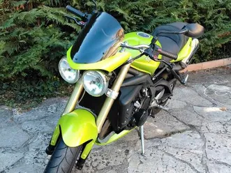triumph street triple 675