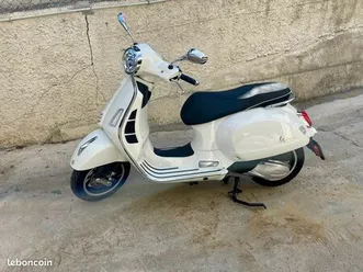 vespa 300 gts super