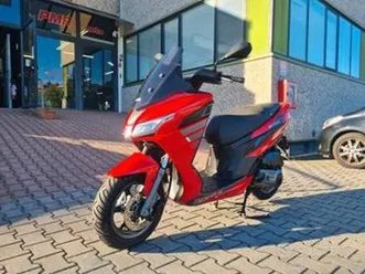 aprilia sxr 50