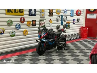 bmw m1000rr compétition 212ch akrapovic titane carbone + équipement