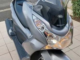 vends scooter 125 honda pcx