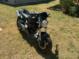 ducati monster 696 2008