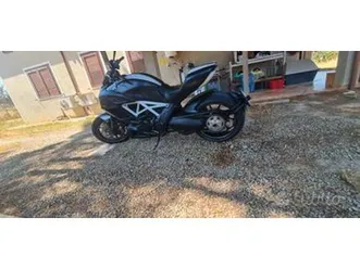 ducati diavel carbon 2014 - perfetta