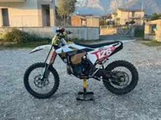 husqvarna 250te 2017 hard enduro