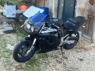 750 gsx-r 1993 tournant
